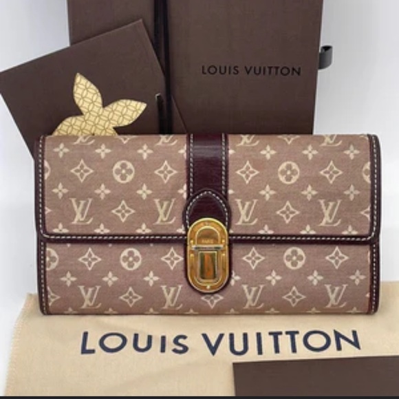 Louis Vuitton Tan Canvas & Leather Monogram Wallet - Picture 3 of 12